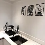 דירה Luxe Duplex Penthouse In Centre - Free Parking
