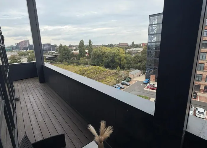 Apartment Luxe Duplex Penthouse In Centre - Free Parking *