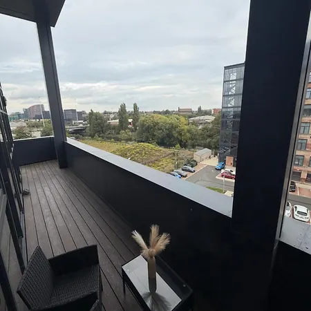 Apartment Luxe Duplex Penthouse In Centre - Free Parking *